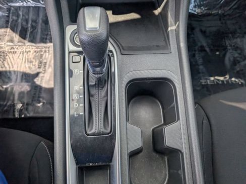 Used 2022 Nissan Sentra SV FWD image 18