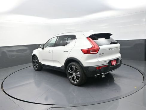 Used 2020 Volvo XC40 T4 Inscription w/ Protection Package Premier FWD image 48