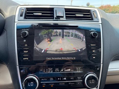 Used 2019 Subaru Outback 2.5i Premium w/ Protection Package #1 AWD/4WD image 10