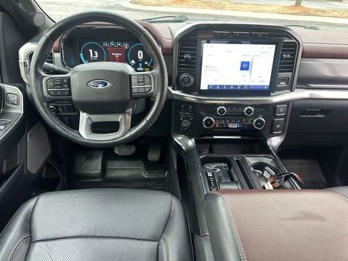 Used 2022 Ford F150 Lariat image 28