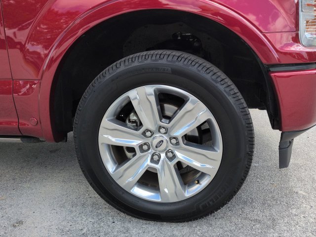 Used 2018 Ford F150 Platinum w/ Equipment Group 701A Luxury AWD/4WD image 12