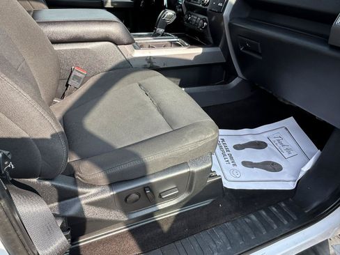 Used 2019 Ford F150 XLT w/ Equipment Group 302A Luxury AWD/4WD image 12