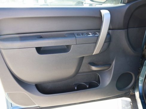 Used 2011 GMC Sierra 1500 SLE image 10