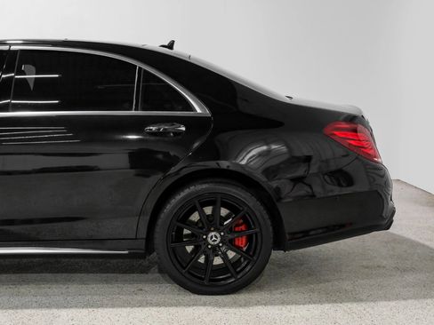 Used 2015 Mercedes-Benz S 63 AMG 4MATIC Sedan image 11