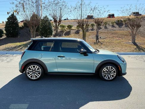 Used 2025 MINI Cooper S image 6