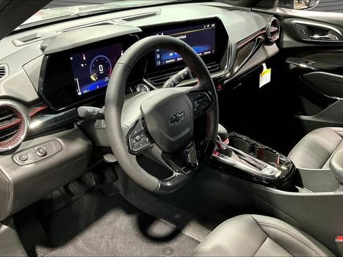 New 2026 Chevrolet Trax RS w/ Driver Confidence Package FWD image 7