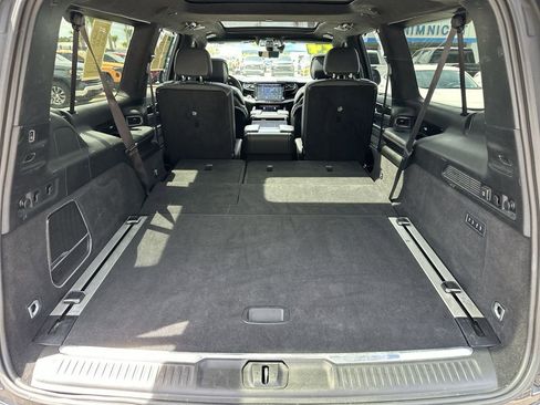 Used 2024 Jeep Grand Wagoneer L Series II w/ Quick Order Packagew 28T image 36