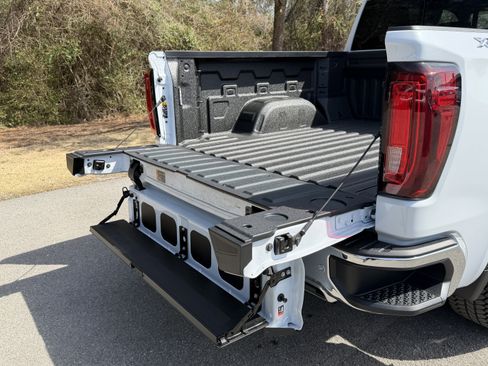 New 2026 GMC Sierra 1500 SLT w/ SLT Premium Plus Package image 16