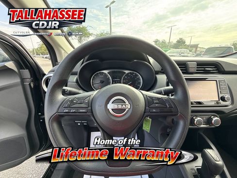 Used 2025 Nissan Versa S w/ Trunk Package FWD image 16