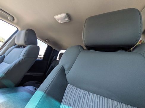 Used 2015 Toyota Tundra SR5 image 15