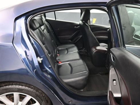 Used 2017 MAZDA MAZDA3 Touring image 35