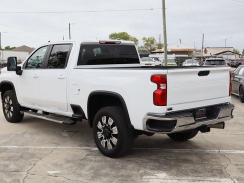 Certified 2023 Chevrolet Silverado 2500 LT w/ Convenience Package image 6