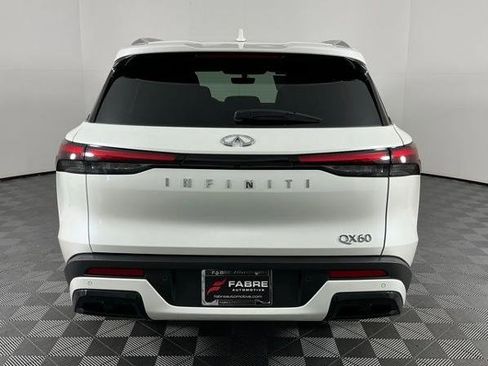 Certified 2024 INFINITI QX60 Luxe image 5