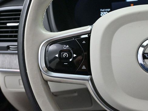 Used 2023 Volvo XC90 B6 Plus w/ Protection Package Premier AWD/4WD image 19