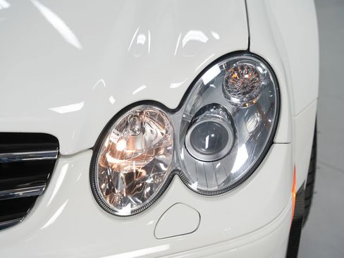 Used 2008 Mercedes-Benz CLK 63 AMG Black Series image 12