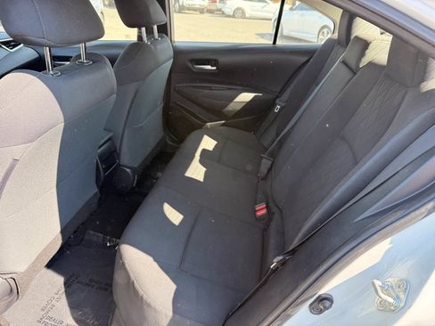 Used 2020 Toyota Corolla LE FWD image 11