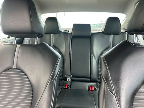Used 2020 Toyota Camry SE w/ Protection Package (Q1) FWD image 15