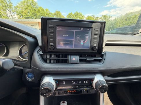 Used 2019 Toyota RAV4 XLE w/ Convenience Package AWD/4WD image 24