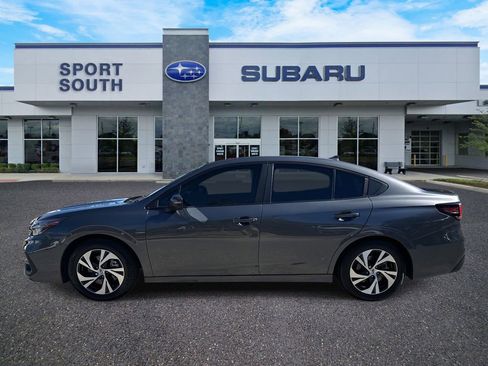 Used 2024 Subaru Legacy Premium image 7