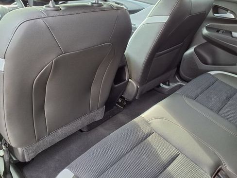 Used 2024 Buick Envista Preferred w/ Convenience I Package FWD image 77