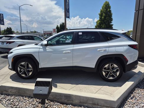 Certified 2026 Hyundai Tucson SEL AWD/4WD image 9