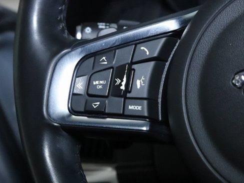 Used 2020 Jaguar E-PACE R-Dynamic S AWD/4WD image 22