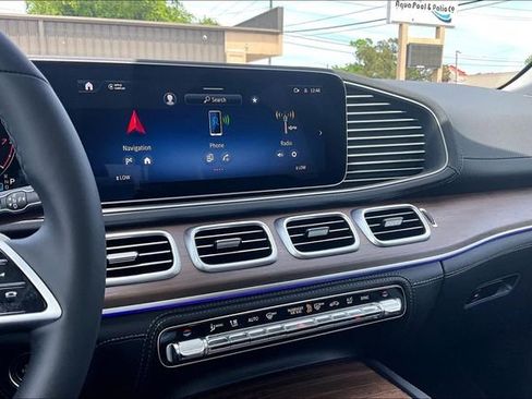 New 2026 Mercedes-Benz GLE 350 4MATIC image 17
