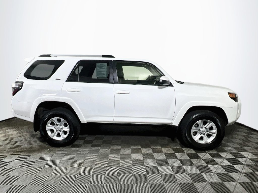 Certified 2024 Toyota 4Runner SR5 AWD/4WD image 8