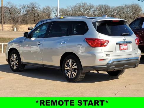Used 2020 Nissan Pathfinder SL image 7