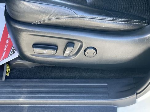 Used 2018 Toyota 4Runner Limited image 12