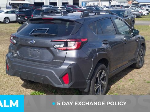 Used 2025 Subaru Crosstrek 2.0i Premium w/ Convenience Package #2 image 3
