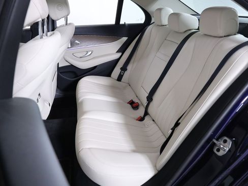 Used 2020 Mercedes-Benz E 350 4MATIC Sedan image 30