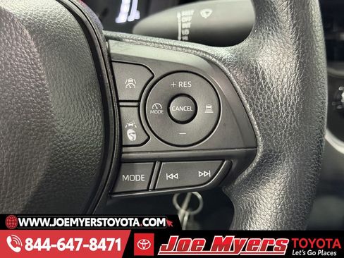 Used 2026 Toyota Corolla LE image 22