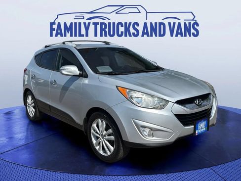 Used 2012 Hyundai Tucson Limited AWD/4WD image 7
