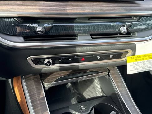New 2026 BMW X5 xDrive50e w/ M Sport Package AWD/4WD image 23