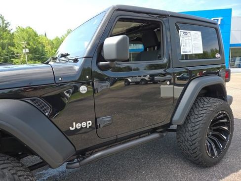 Used 2019 Jeep Wrangler Sport w/ Quick Order Package 23S AWD/4WD image 32
