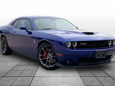 Used 2021 Dodge Challenger R/T Scat Pack RWD image 2