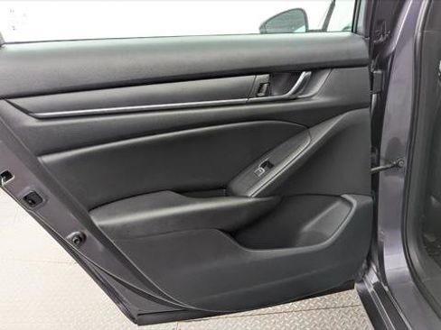 Used 2019 Honda Accord LX image 16