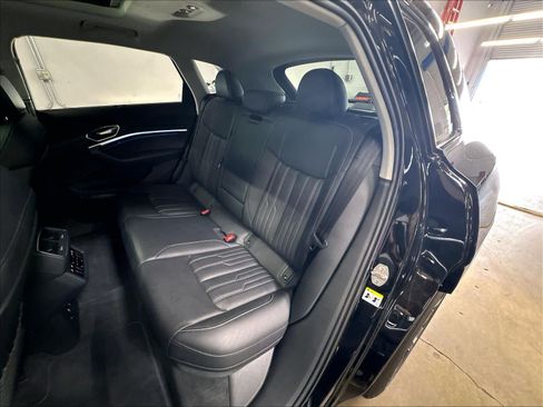 Certified 2024 Audi Q8 e-tron Premium Plus w/ Prestige Package AWD/4WD image 27