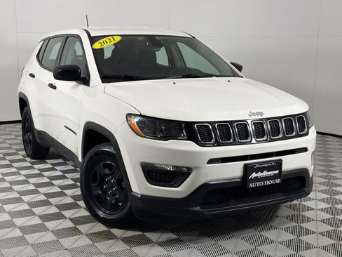 Used 2021 Jeep Compass Sport FWD image 2