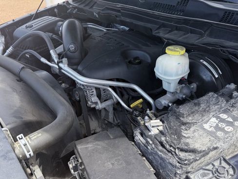 Used 2018 RAM 1500 Sport w/ Convenience Group image 32