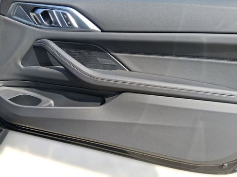 Certified 2023 BMW 430i Convertible w/ Premium Package image 18