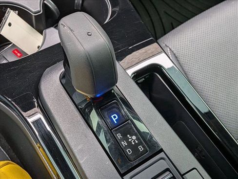 Certified 2023 Toyota Prius XLE image 12