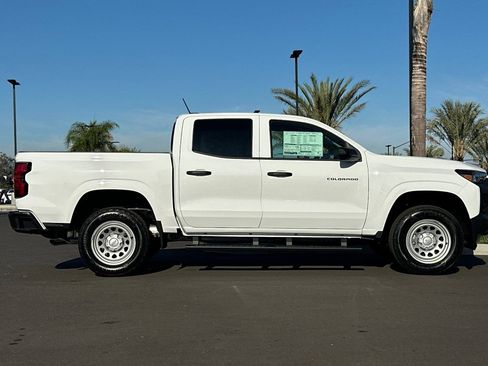 New 2026 Chevrolet Colorado W/T image 3