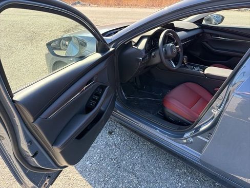 New 2026 MAZDA MAZDA3 Carbon image 12