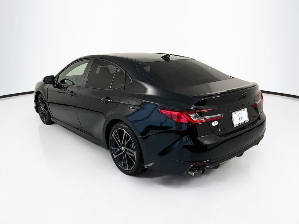 Used 2025 Toyota Camry XSE FWD image 7