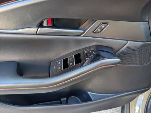 Used 2024 MAZDA CX-30 Carbon image 19