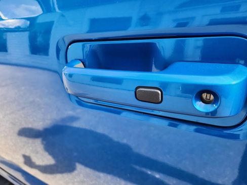 Used 2019 Ford F150 Lariat w/ Equipment Group 502A Luxury image 24