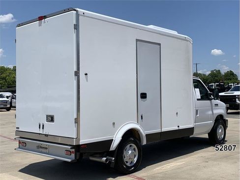 Used 2023 Ford E-350 and Econoline 350 Super Duty w/ Power Windows & Locks Group RWD image 2
