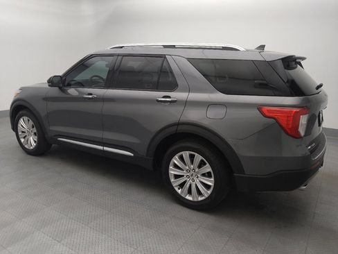 Used 2023 Ford Explorer Limited w/ Equipment Group 301A RWD image 3